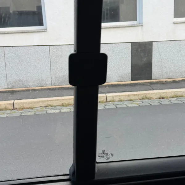 Detailansicht Griff T5 / T6 Schiebefenster